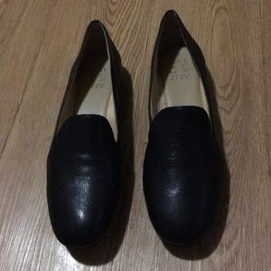 Naturalizer shoes